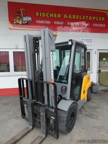 Chariot élévateur frontal Jungheinrich DFG 435 s 470 DZ