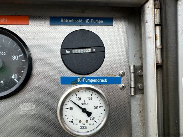 Vakuumtankbil MAN TGM 18.290 / 9.500 Liter / Leistikow