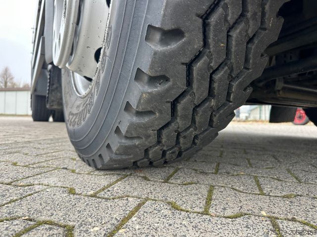 Vakuumtankbil MAN TGM 18.290 / 9.500 Liter / Leistikow