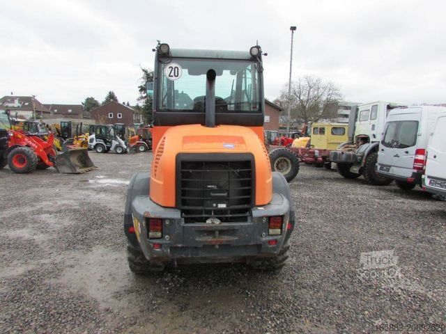 Chargeuse sur pneus KOMATSU WA 80-6 Radlader 26.000 EUR