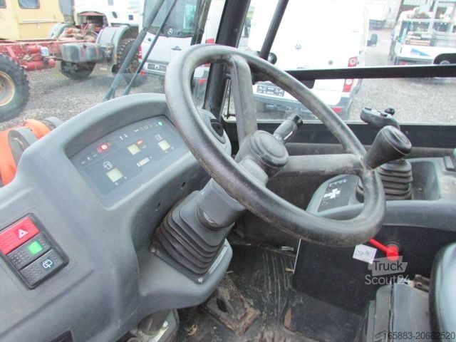 Chargeuse sur pneus KOMATSU WA 80-6 Radlader 26.000 EUR