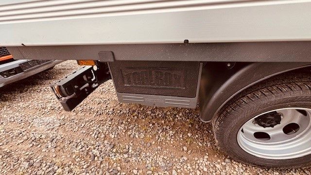 Pick-up panelvan FUSO Canter 3 C 15 mit Pritsche