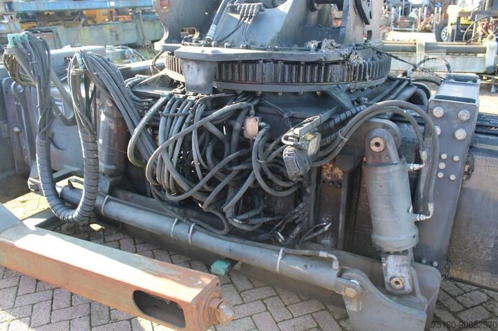 Rozmetadlo Bromma S1445805 pre Kalmar DRG450  bromma S1445805 spreader Kalmar drg450