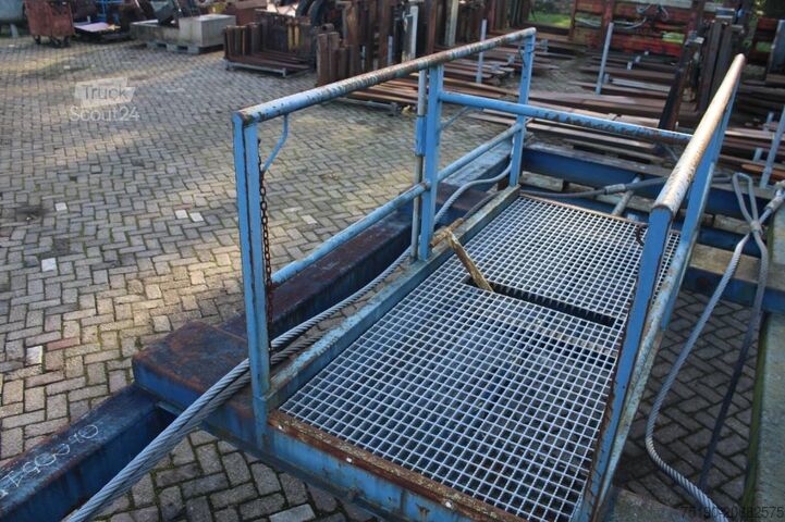 Kontajnerový rozkladač NV Hoistpartner 20 ft, kapacita 35 t  NV Hoistpartner 20 ft container spreader Cap. 35 T