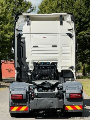 Camion poids lourd MAN TG3 26.540 Lenk/Lift Retarder Leder NAVI DAB+