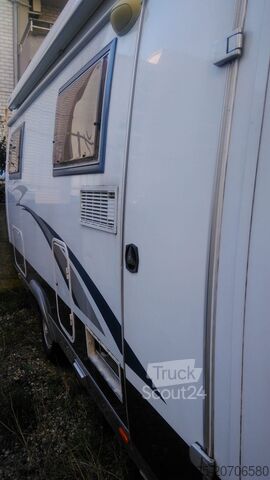 Autocaravana semiintegrada Hobby 650 FSE