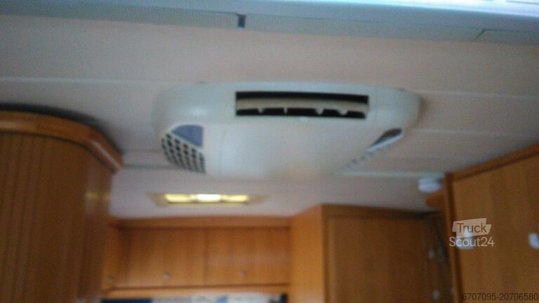 Autocaravana semiintegrada Hobby 650 FSE