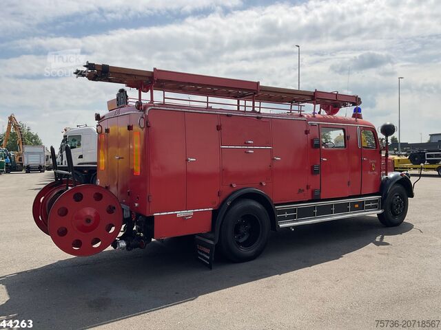 Ugunsdzēsēju mašīna Mercedes-Benz LF 311 Oldtimer Feuerwehrfahrzeug Just 35.940 km!