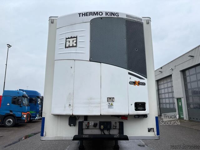 Refrigerated/freezer transport Chereau Chereau/Thermo king SLX 300 /SAF disc/NL traile...