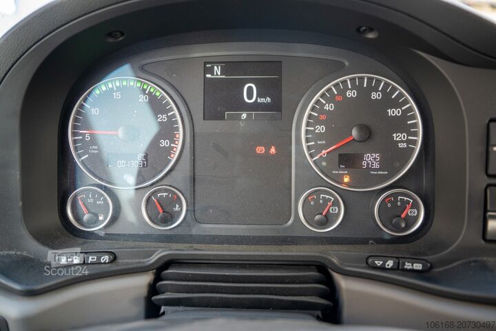 Truck chassis MAN TGL12.250 DoKa