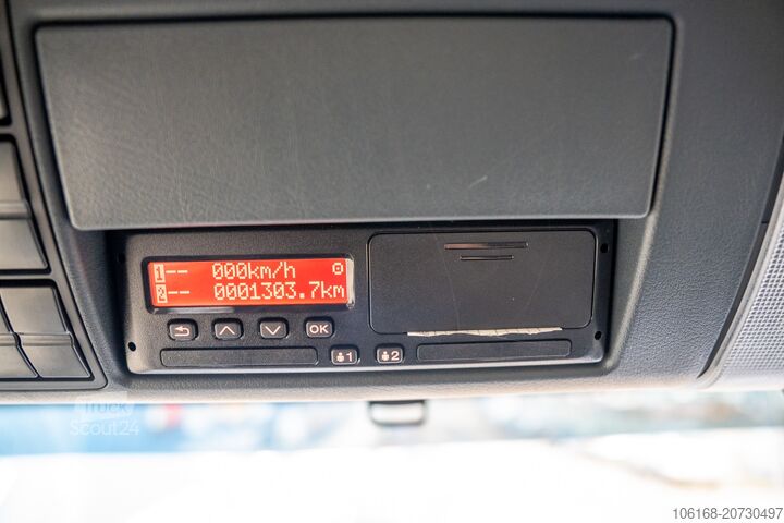 Truck chassis MAN TGL12.250 DoKa