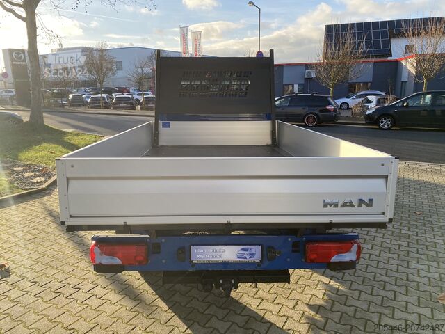 Ladvogn med dobbeltkabine og firehjulstræk MAN TGE 3.180 4x4 Doka Pritsche Lang *NEU*