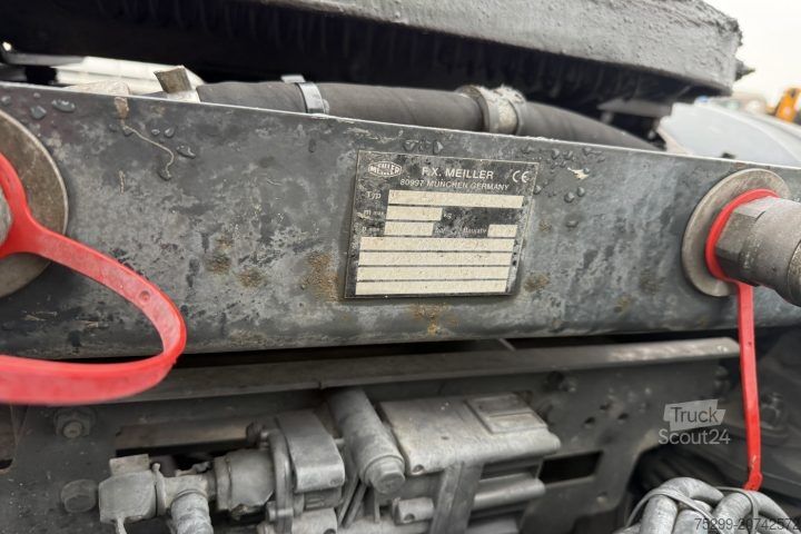 Tractor estándar Mercedes-Benz Arocs 1848 4x4H Kipphydraulik / Swiss-Vehicle