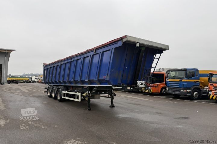 Semiremorcă basculantă SR3SP380 52m³ / Swiss-Vehicle
