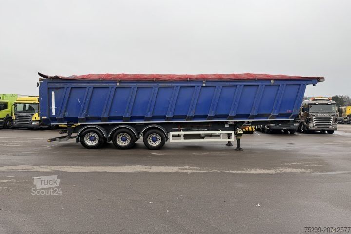 Semiremorcă basculantă SR3SP380 52m³ / Swiss-Vehicle
