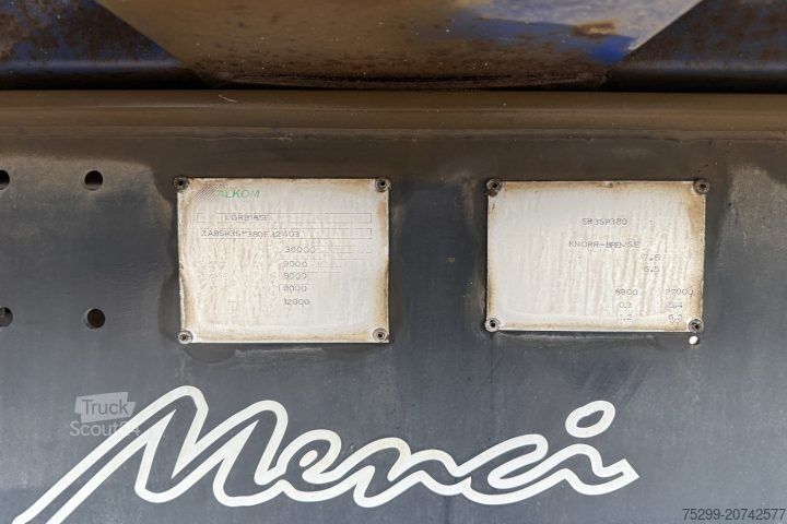 Semiremorcă basculantă SR3SP380 52m³ / Swiss-Vehicle