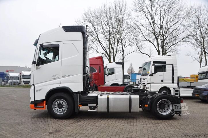 Standard-SZM Volvo FH 460 4X2 2022 iParkCool 403.339km