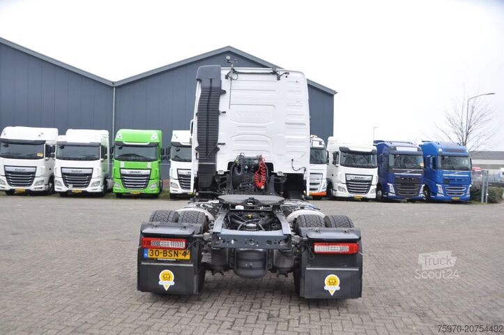 Standard-SZM Volvo FH 460 4X2 2022 iParkCool 403.339km