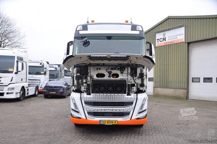 Standard-SZM Volvo FH 460 4X2 2022 iParkCool 403.339km