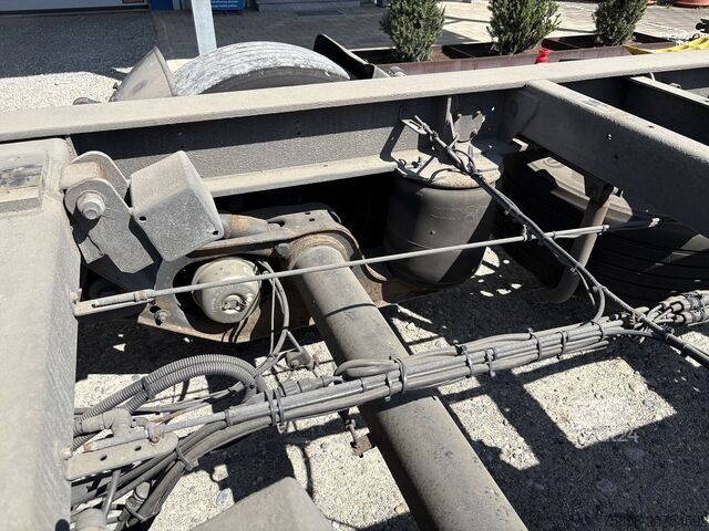 Perävaunun vaihtoalusta sonstige BDF Multiwechsler Verzinkt Breitreifen