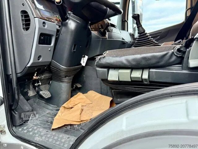 Bâche Mercedes-Benz Axor 1829 Fahrschule/Pritsche + Plane/Eu4/LBW