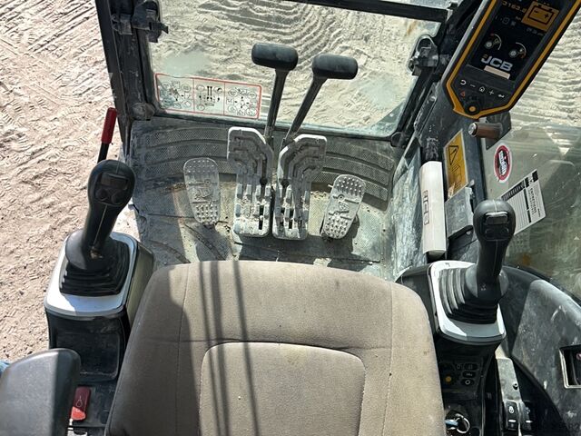 Lánctalpas kotrógép JCB JS145LC 4F