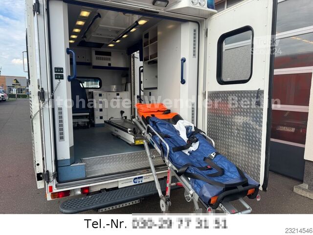 Autopompa MERCEDES-BENZ Sprinter 516 CDI RTW Fahrtec mit Trage