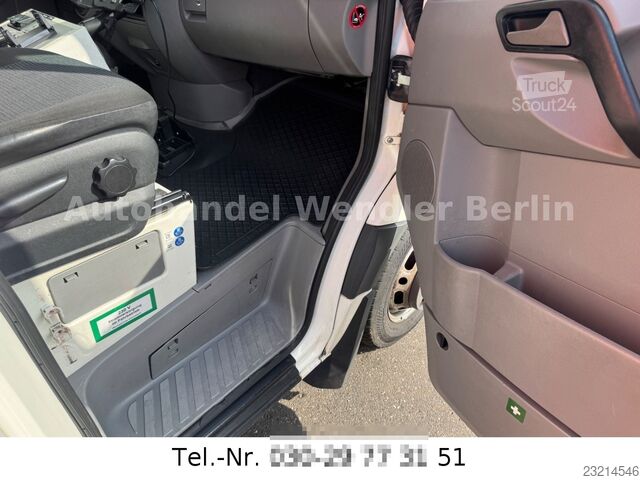 Autopompa MERCEDES-BENZ Sprinter 516 CDI RTW Fahrtec mit Trage