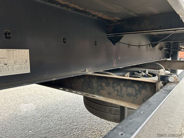 Box body Krone Dry Liner / Box / Loadlift 2000 kg / APK TUV 04-26