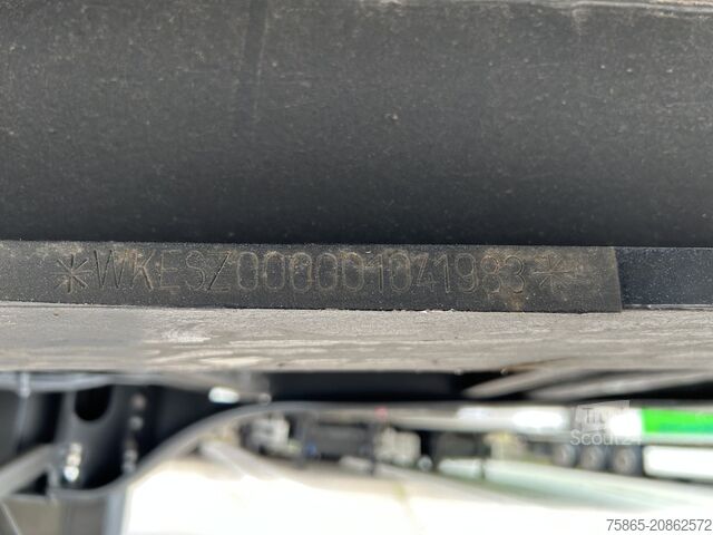 Box body Krone Dry Liner / Box / Loadlift 2000 kg / Disk / APK...