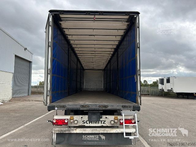 Auflieger mit Pritsche & Plane Schmitz Cargobull Curtainsider Euroliner