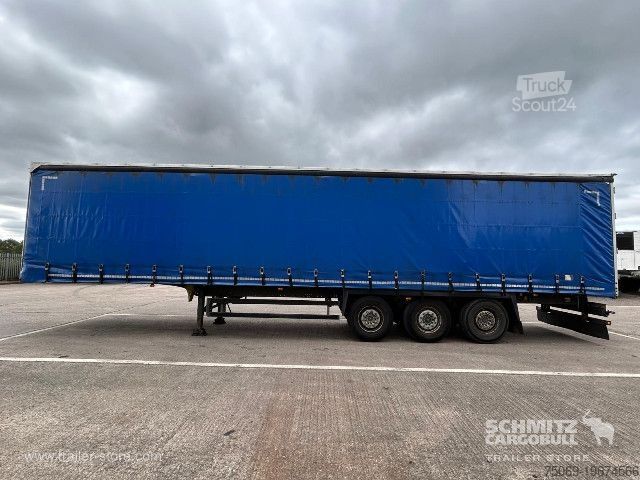 Auflieger mit Pritsche & Plane Schmitz Cargobull Curtainsider Euroliner