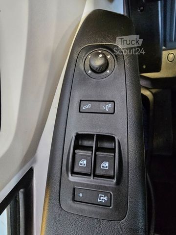 Fourgon surélevé CITROEN Jumper 33 L3H2 Control BlueHDi Klima Regalsystem