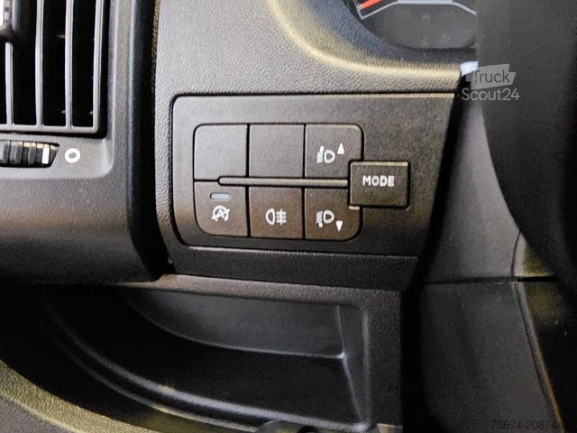 Fourgon surélevé CITROEN Jumper 33 L3H2 Control BlueHDi Klima Regalsystem