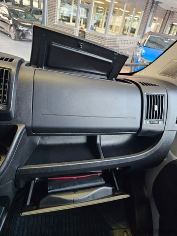 Fourgon surélevé CITROEN Jumper 33 L3H2 Control BlueHDi Klima Regalsystem