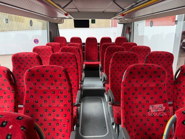 Überlandbus MERCEDES-BENZ Integro O550 L , hohe Sitze, Gurte, Klima