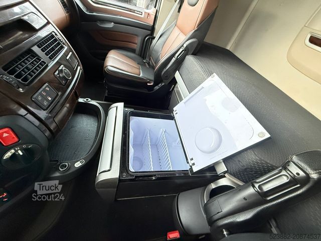 Standard SZM DAF XF530 6x2*SSC*Lift-Lenk*Intarder*TOP-Zustand