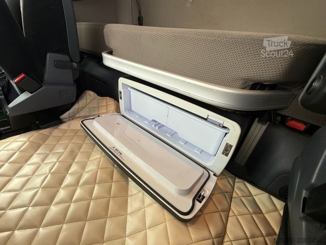 Autocarro per materiali pericolosi SCANIA R450 ADR*EX/II*Retarder*TOPLINE*Standklima*ACC