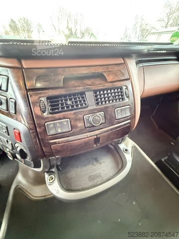 Ciężarówka ciężkiego typu DAF XF530 6x2*SSC*Lift-Lenk*Intarder*TOP-Zustand