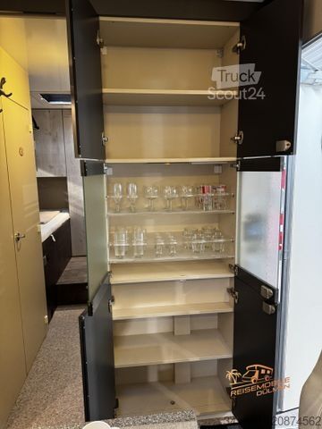 Cabina smontabile  Sonstige Renault 220.12 Obermann Kabine  SAT TV