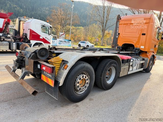 Tovornjak s kavljem za kontejnerje SCANIA G440 6X2 Lift  Abrollkipper