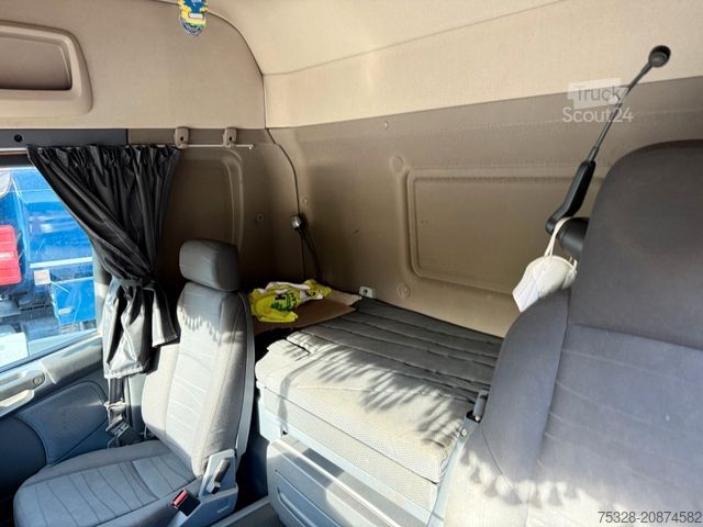 Tovornjak s kavljem za kontejnerje SCANIA G440 6X2 Lift Abrollkipper