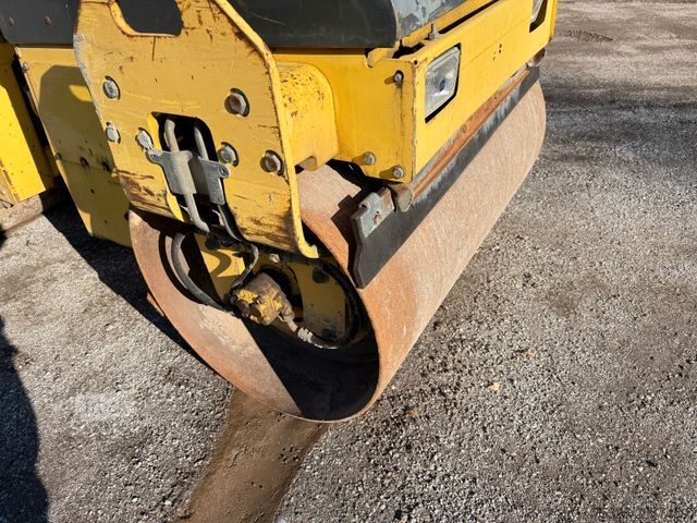 Single drum roller BOMAG BW 120 AD-3