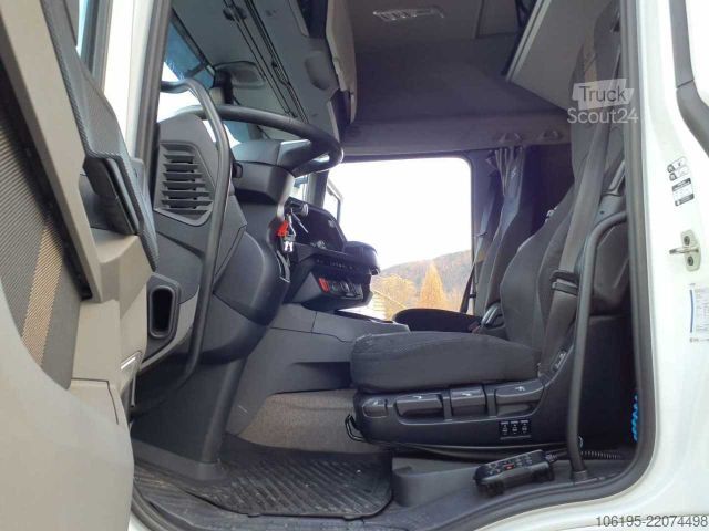 Камион с платформа DAF XF 480 *Kran Palfinger PK 24.001 SLD 5+Funk*