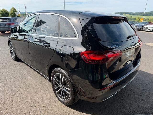 Στέισον βάγκον με ψηλή οροφή Mercedes-Benz B 250 e Progressive MBEAM+R-Kamera+Carplay+MBUX