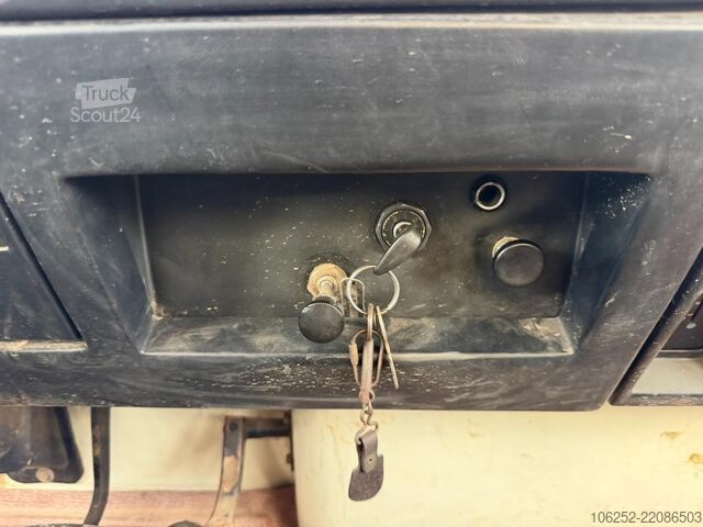 Cisterna Iveco 170D17 4x4 FUEL TANKER / CITERNE MAZOUT - 12.00...