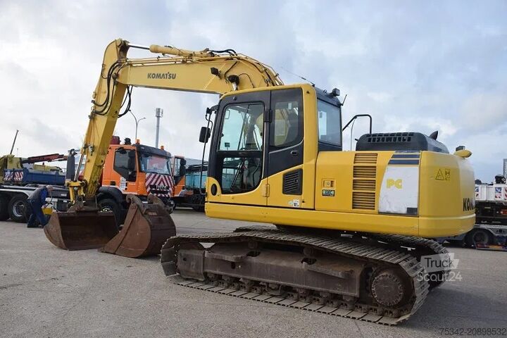 Paletli ekskavatör Komatsu PC160 LC8