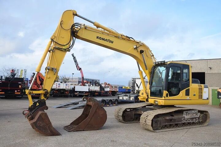 Paletli ekskavatör Komatsu PC160 LC8