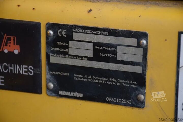 Paletli ekskavatör Komatsu PC160 LC8