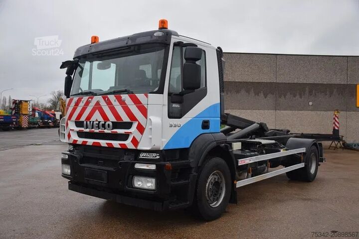 Sistema a braccio con gancio Iveco Stralis 330